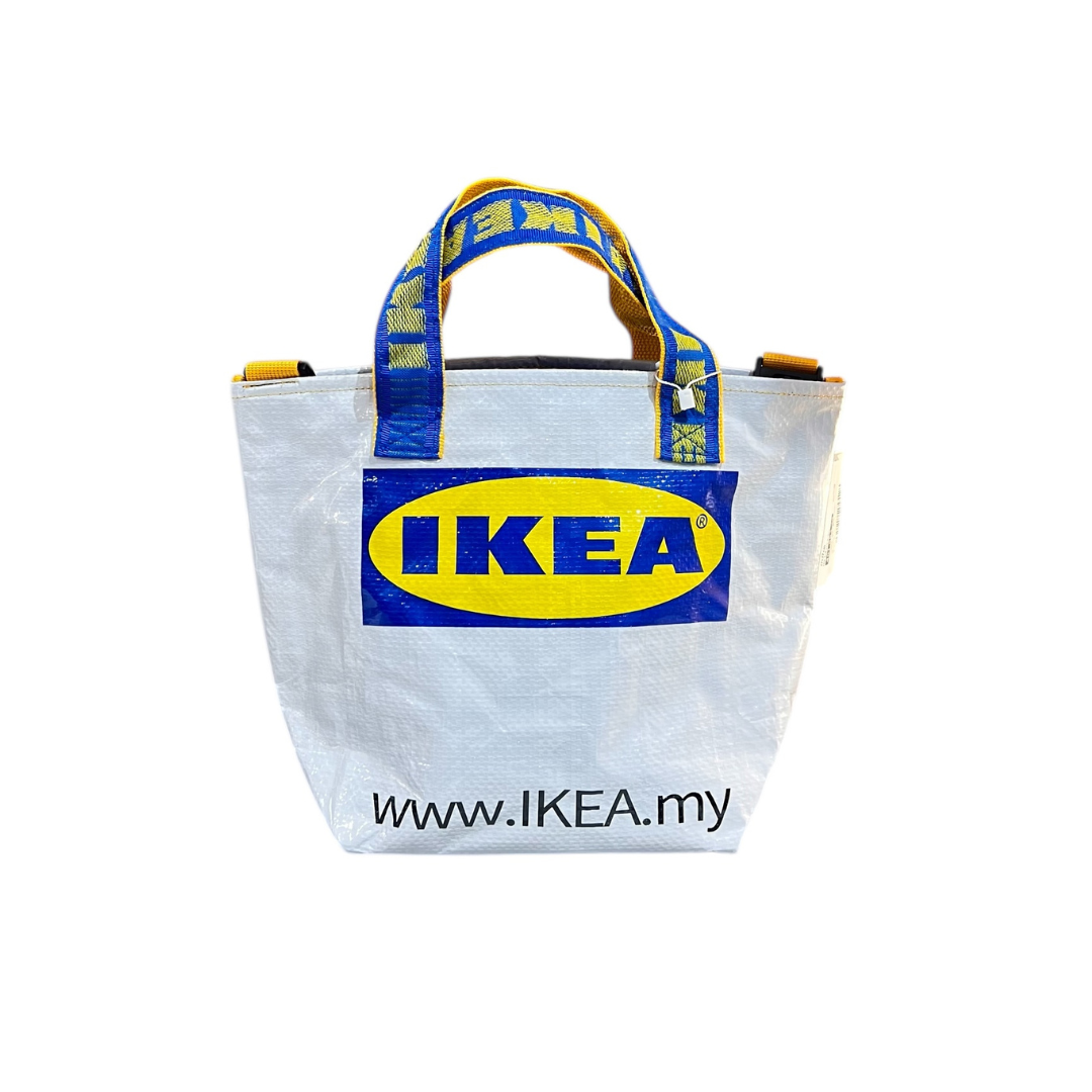 ショッピングバッグをリメイクした Made in Thailand のサステナブルバッグ