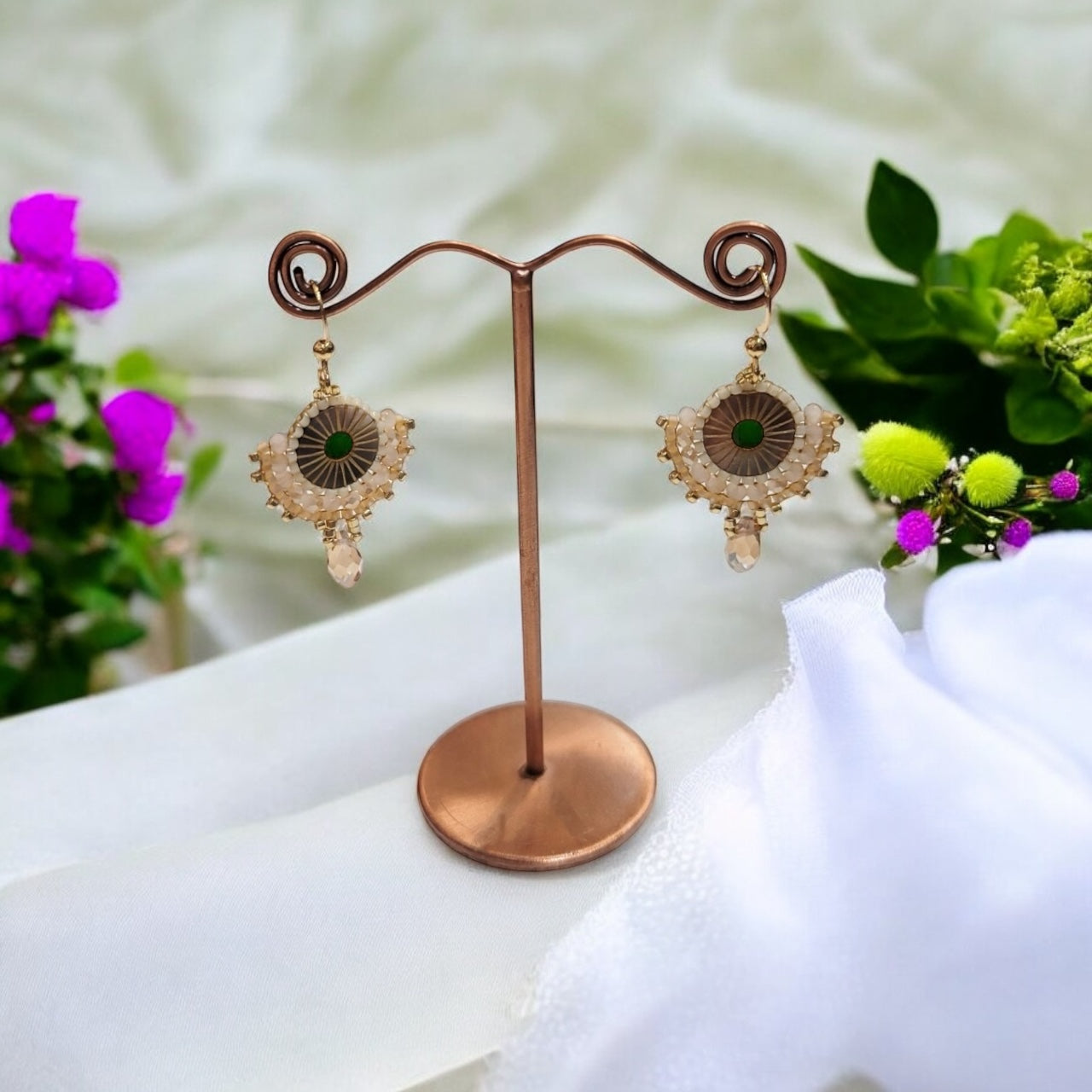 ハンドメイド ビーズピアス