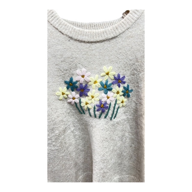 フラワー刺繍ニットプルオーバー
