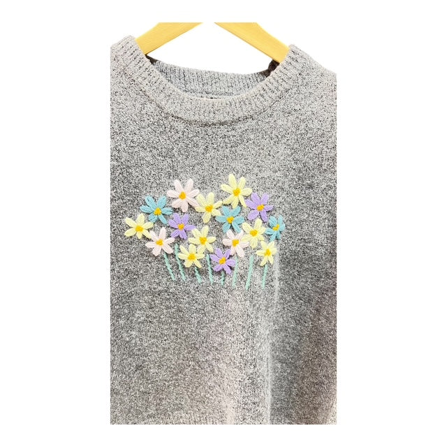 フラワー刺繍ニットプルオーバー