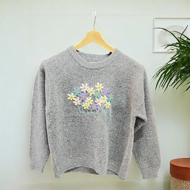 フラワー刺繍ニットプルオーバー