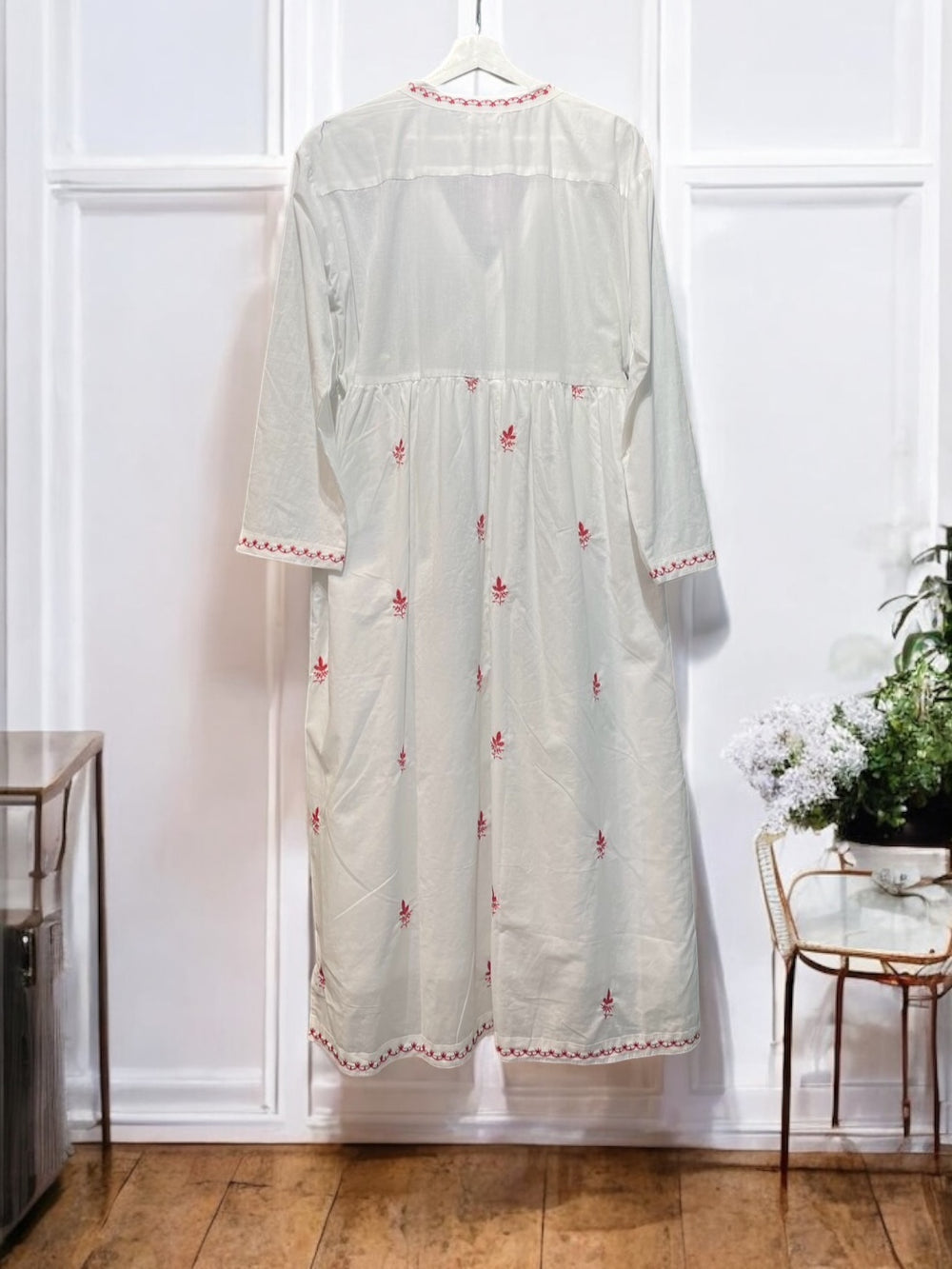【PREORDER予約販売/5月中旬納期】 インド綿カクシュール刺繍ワンピース