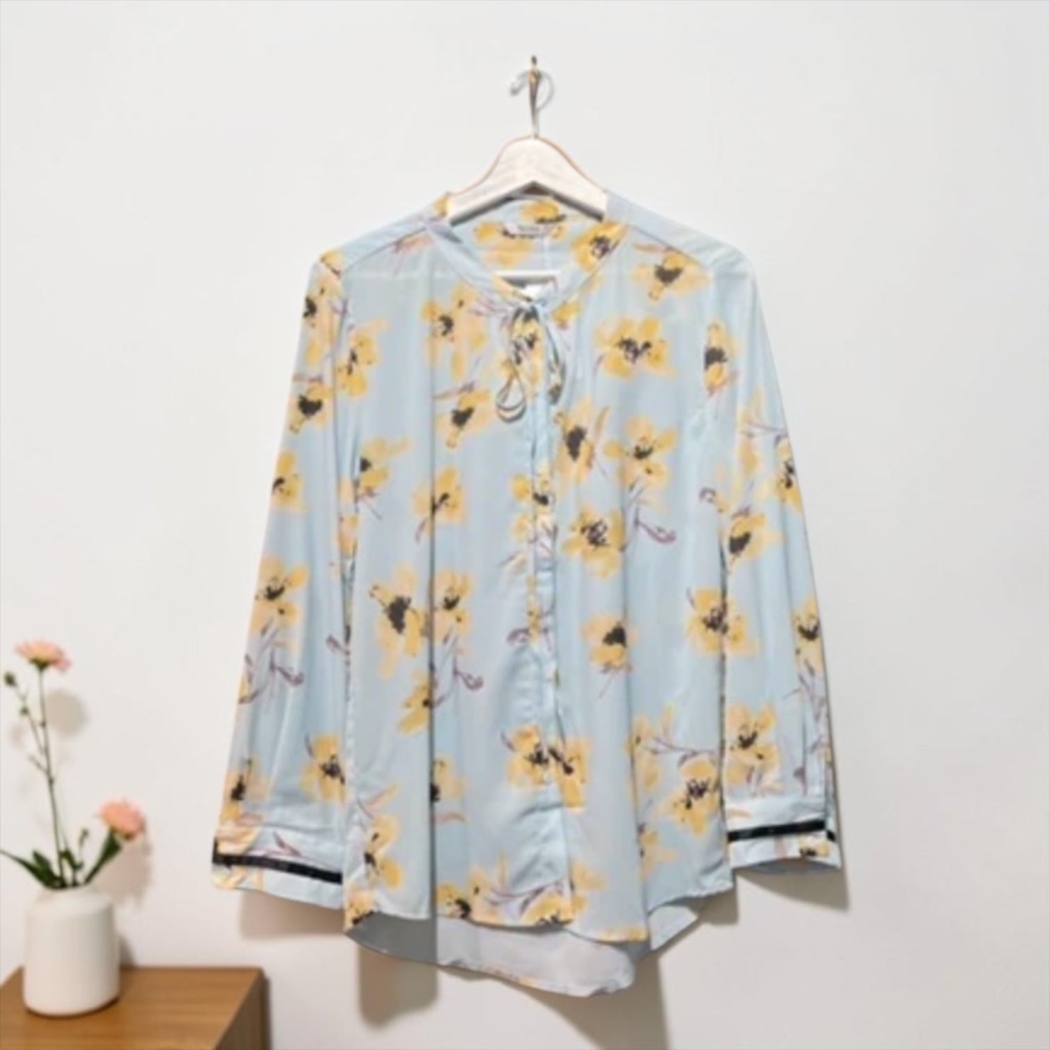 フラワーリボンブラウス