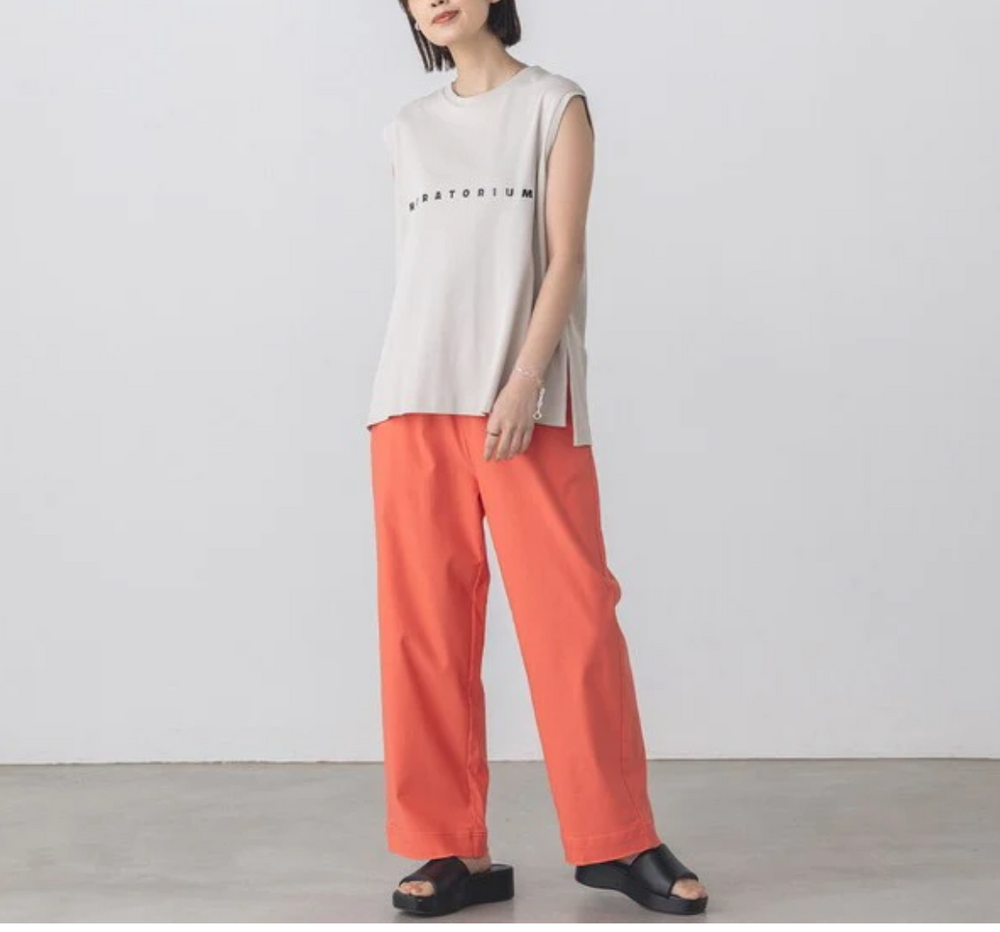 バリらくストレートパンツ