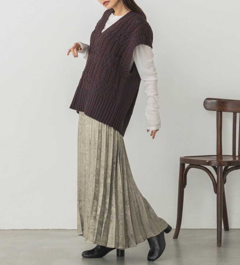 メランジ ケーブル編み ニットベスト