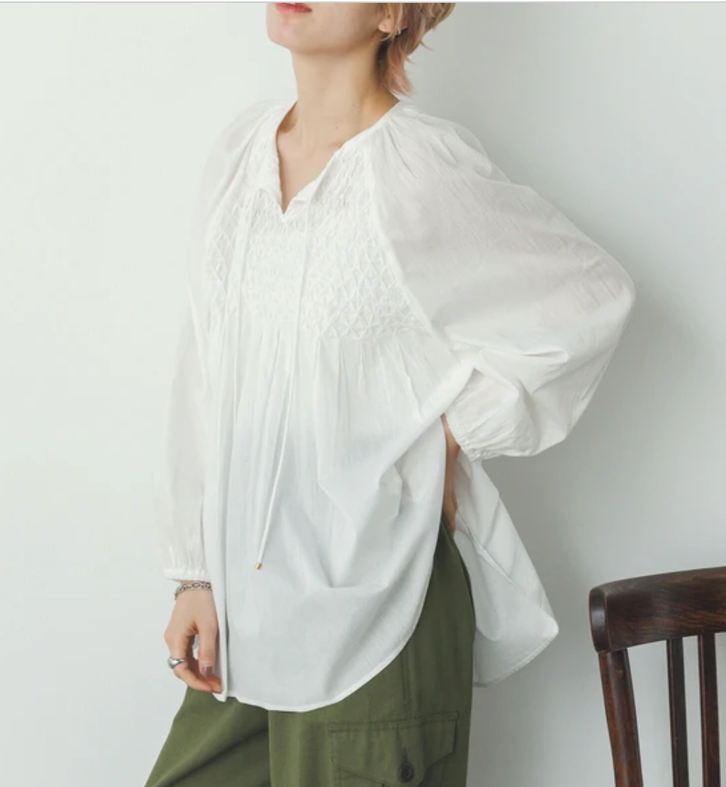 キャンブリックボイル スモッキングトップス