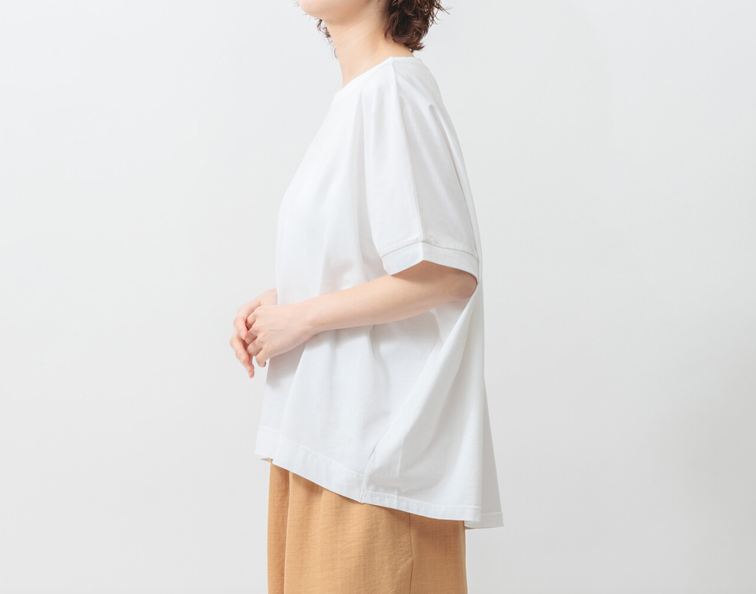 ゆるっときれい見えで動く◎接触冷感ドルマンT ラウンドヘム5分袖