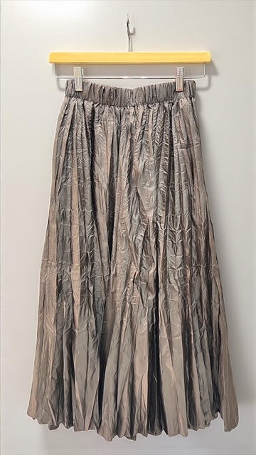 ワッシャーマットサテンスカート（再入荷）