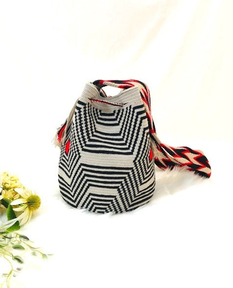 コロンビア製ワユーバッグ〈インナーポケット付き〉Wayuu Bag /L size 全3 色