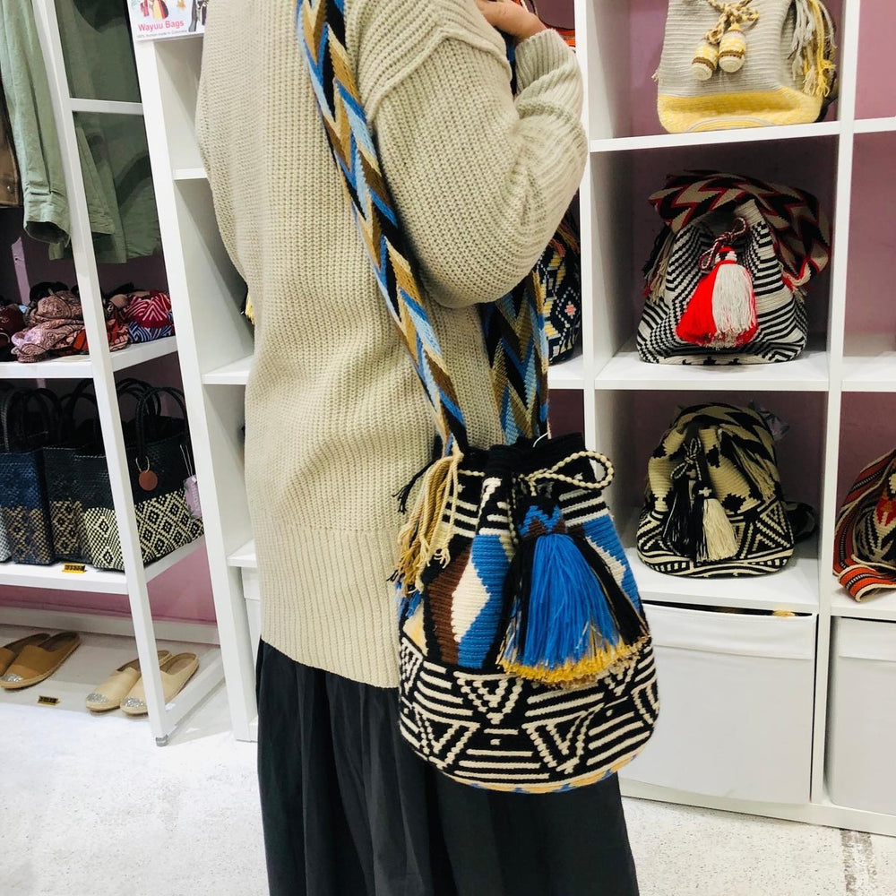 コロンビア製ワユーバッグ〈インナーポケット付き〉Wayuu Bag /L size 全3 色