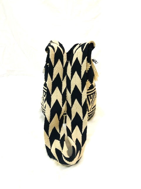 コロンビア製ワユーバッグ〈インナーポケット付き〉Wayuu Bag /L size 全2 色