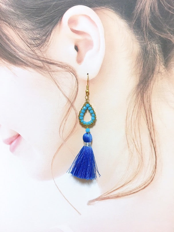 ハンドメイドタッセルピアスHANDMADE PIERCE