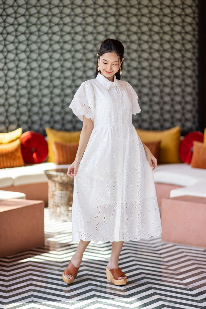 コットンレース　フロントボタンワンピース/ レースワンピース / レースワンピース/ロングワンピース /レース ロングワンピース/ 4色