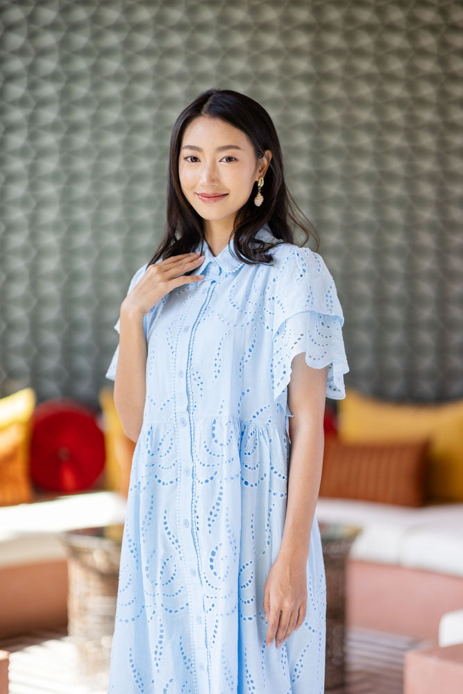 コットンレース　フロントボタンワンピース/ レースワンピース / レースワンピース/ロングワンピース /レース ロングワンピース/２色