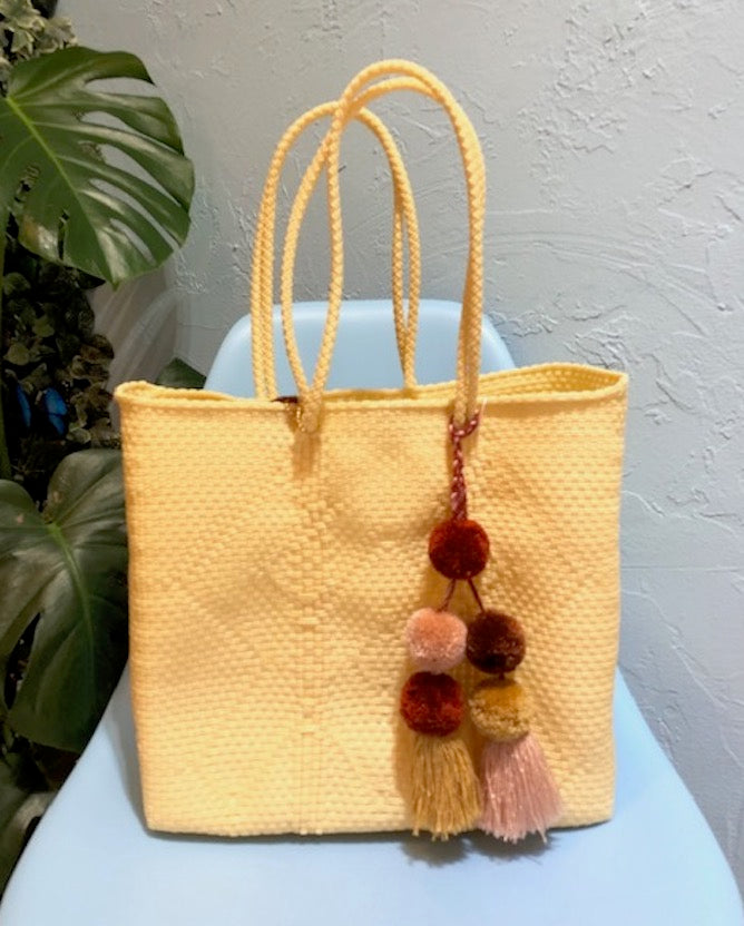 ミディアムハンドル メルカドトートバッグ M7色 （M・ミディアムハンドル）ポンポンチャーム付き Mexican BAG M with Pompom charm 　